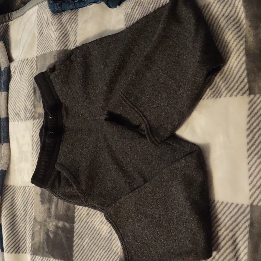 Boys Urban pipeline sweatpants, size S, charcoal